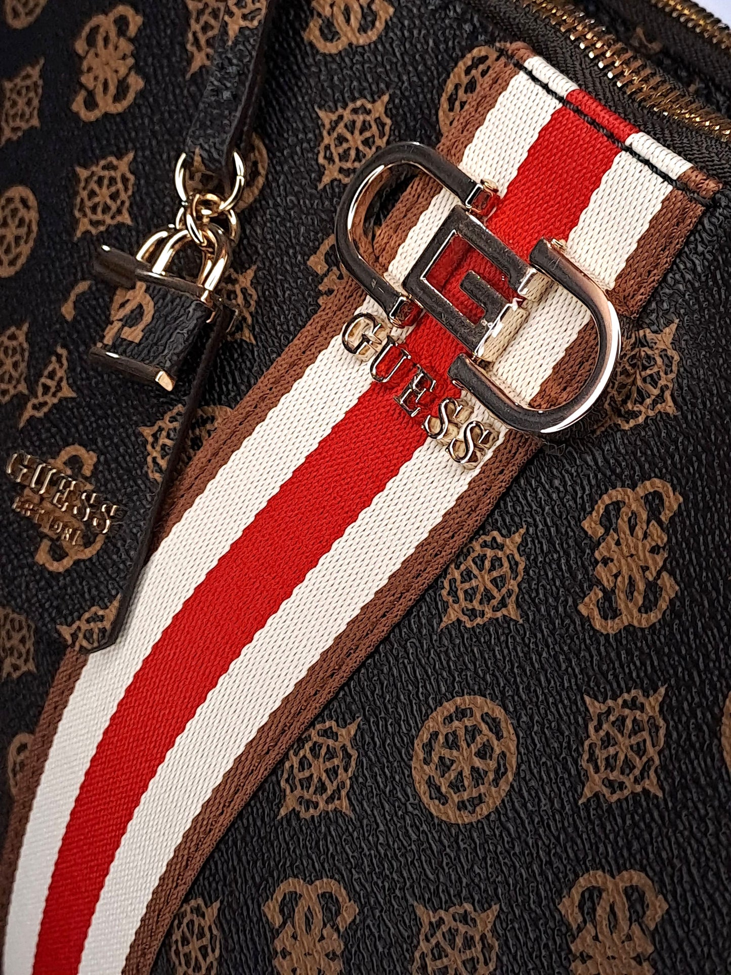 Guess bag - Nelka satchel - VG930707