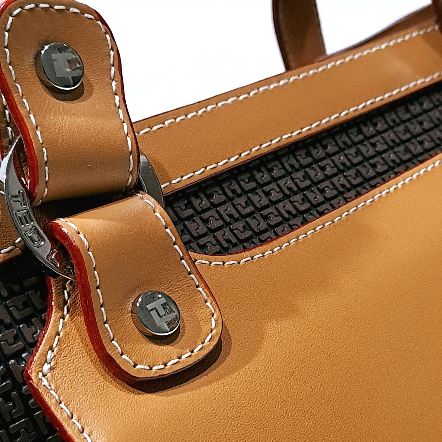 Sac Ted Lapidus - Fidelio CUIR - TL08106