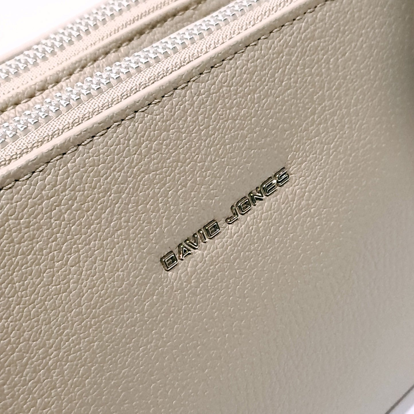 Sac David Jones - CM8217