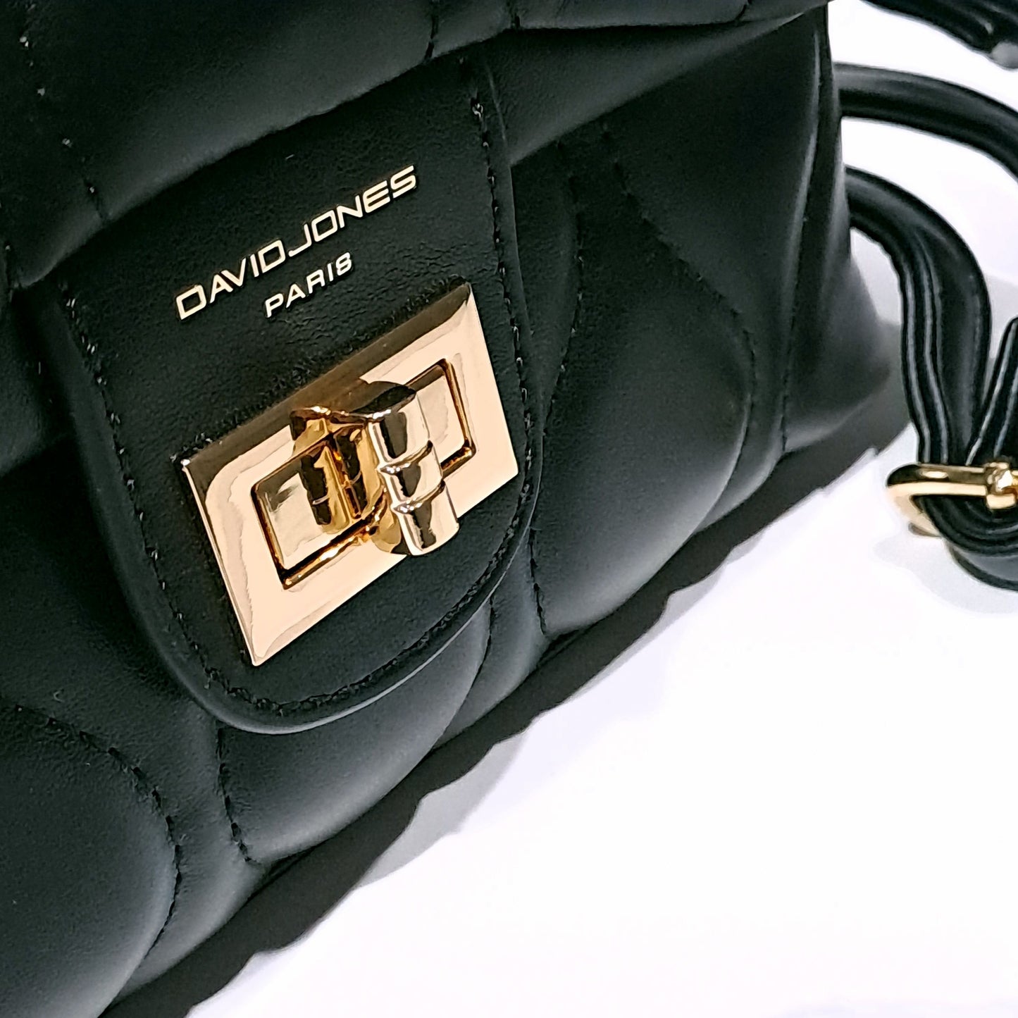 Sac David Jones - CM6700F