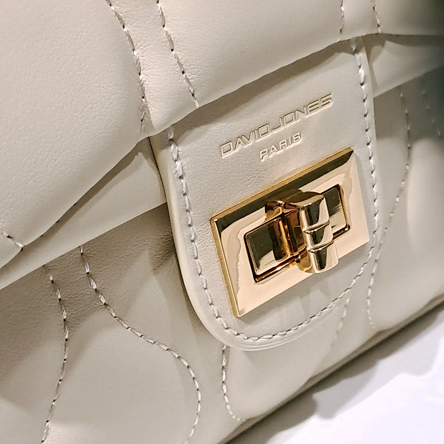 Sac David Jones - CM6700F