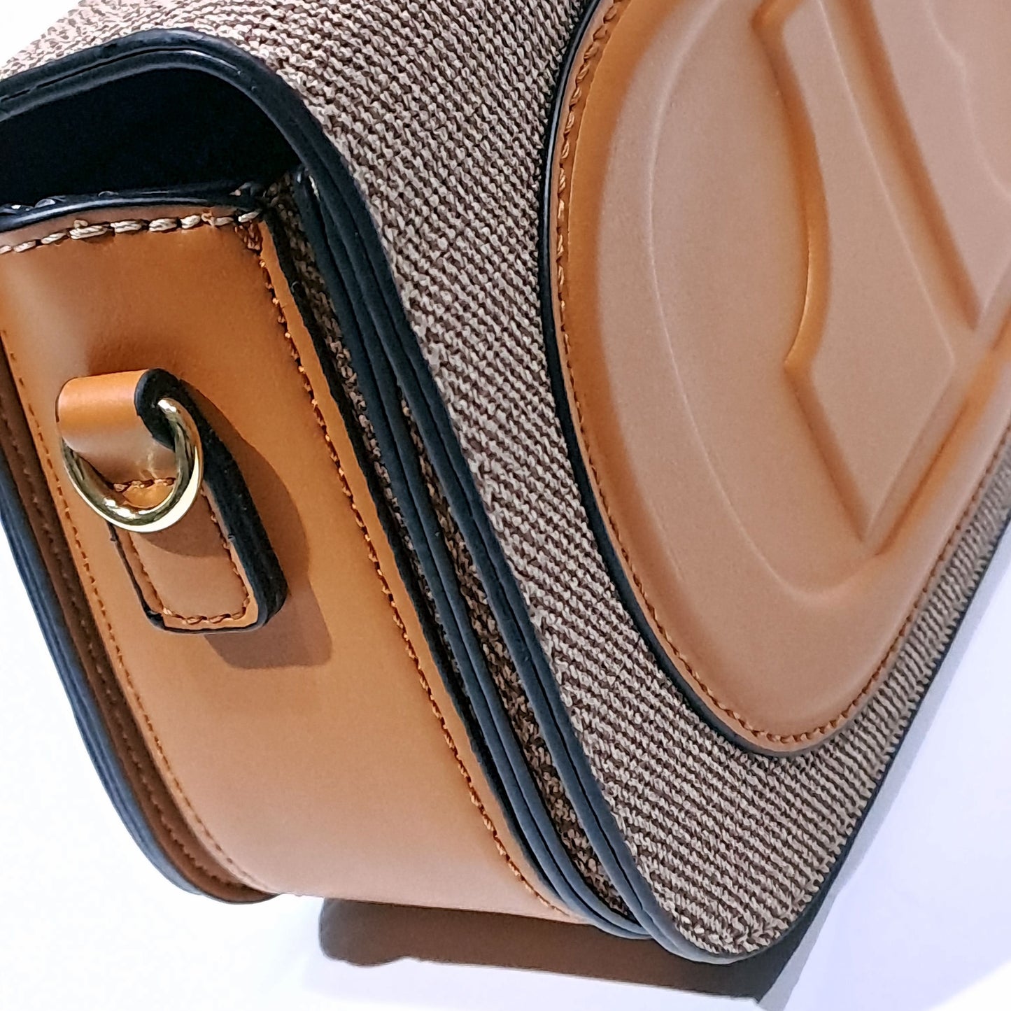 00MODEL Jacques Esterel Bag - Model - Reference