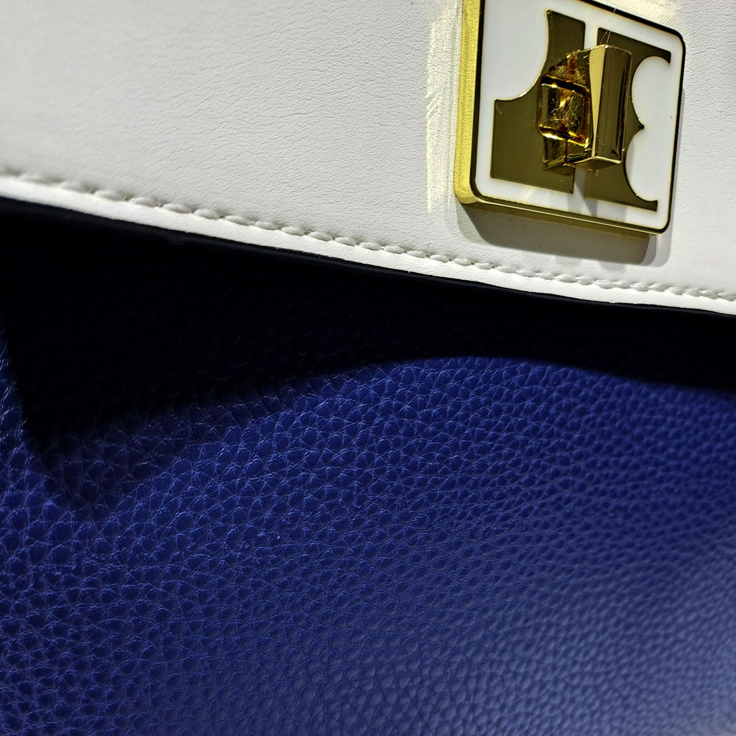 00MODEL Jacques Esterel Bag - Model - Reference