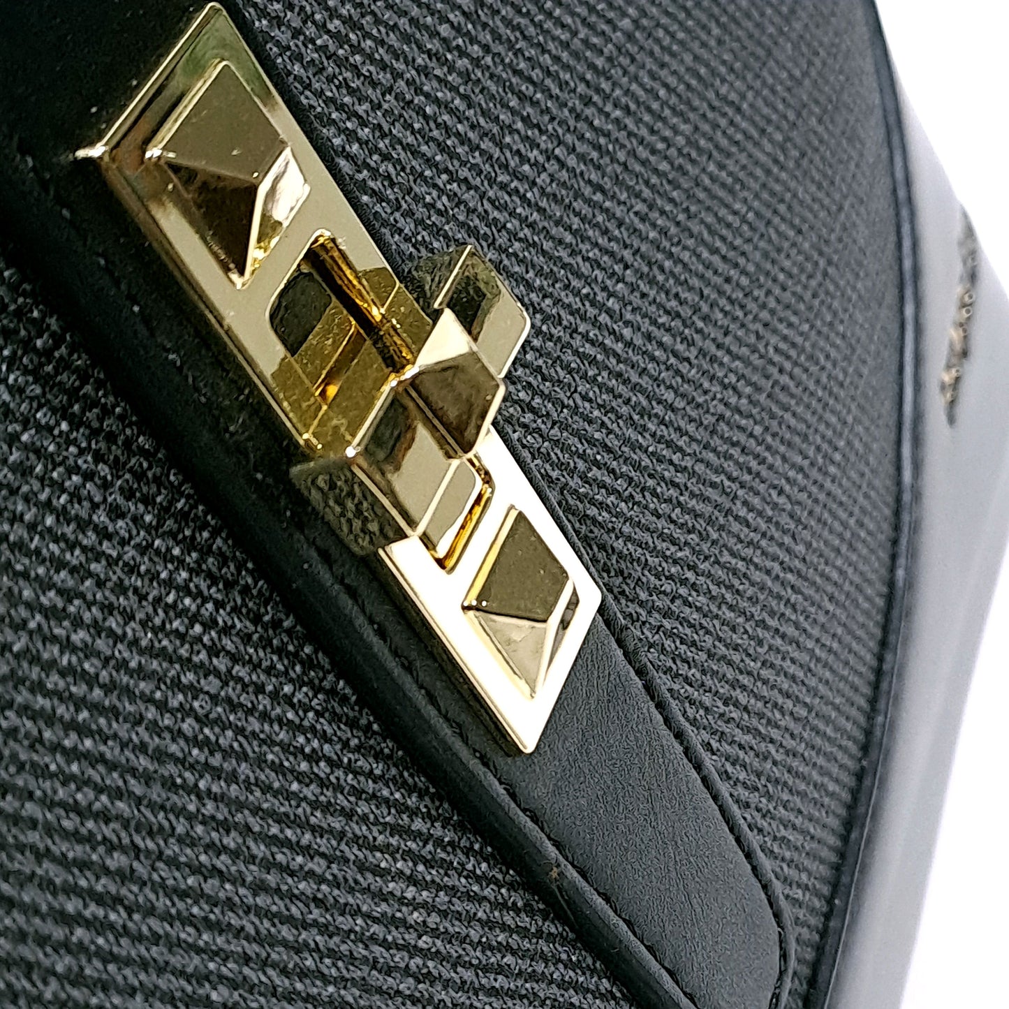 00MODEL Jacques Esterel Bag - Model - Reference