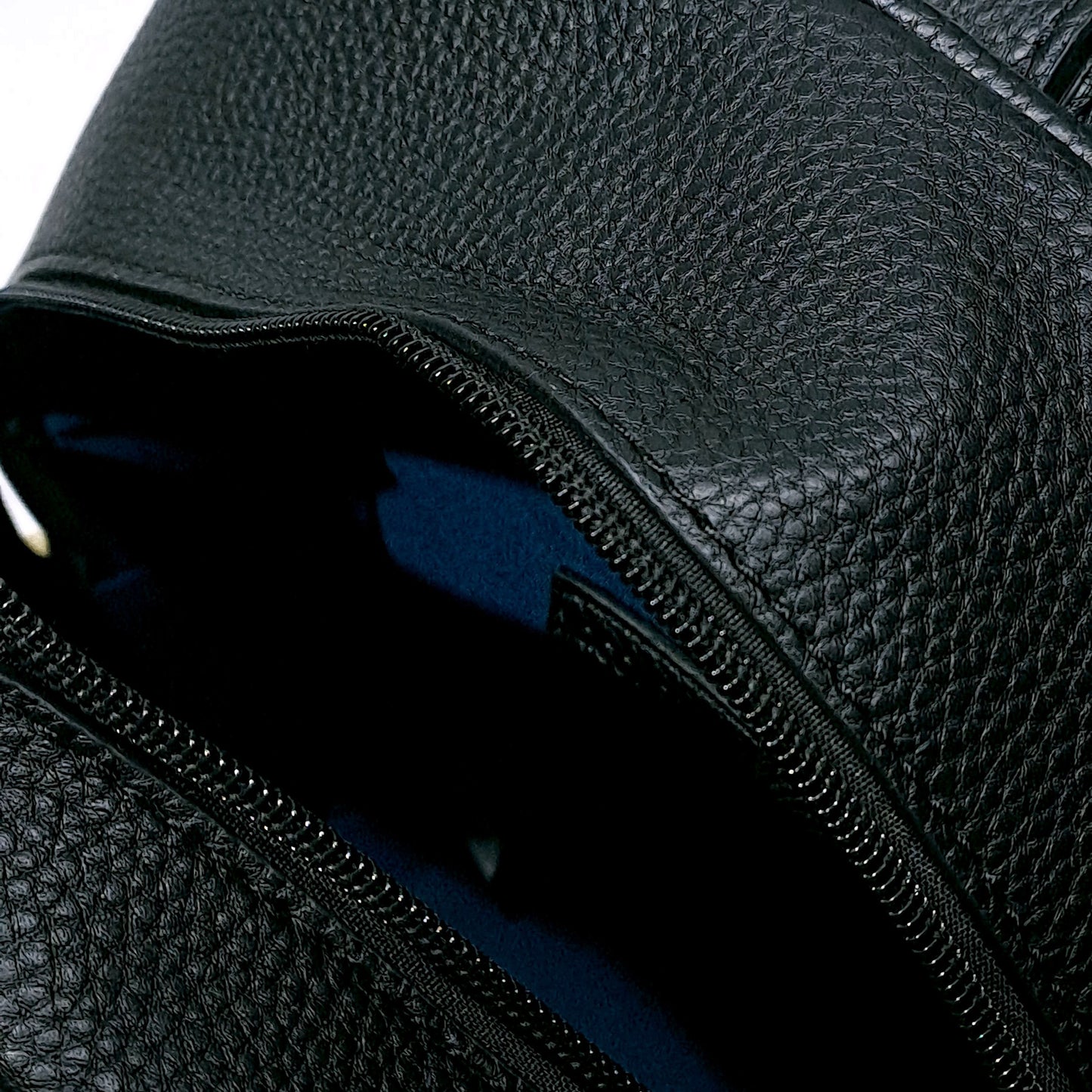 00MODEL Jacques Esterel Bag - Model - Reference