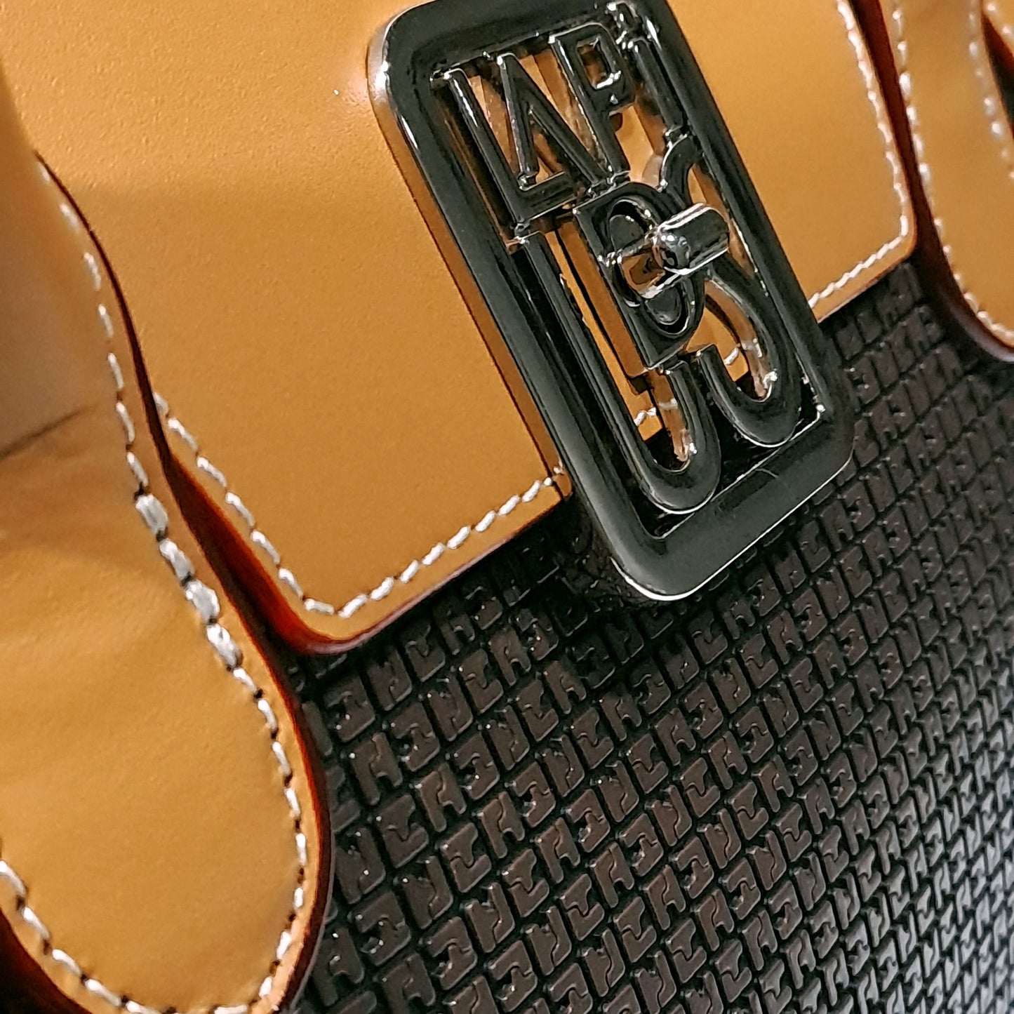 Sac Ted Lapidus - Fidelio CUIR - TL08417